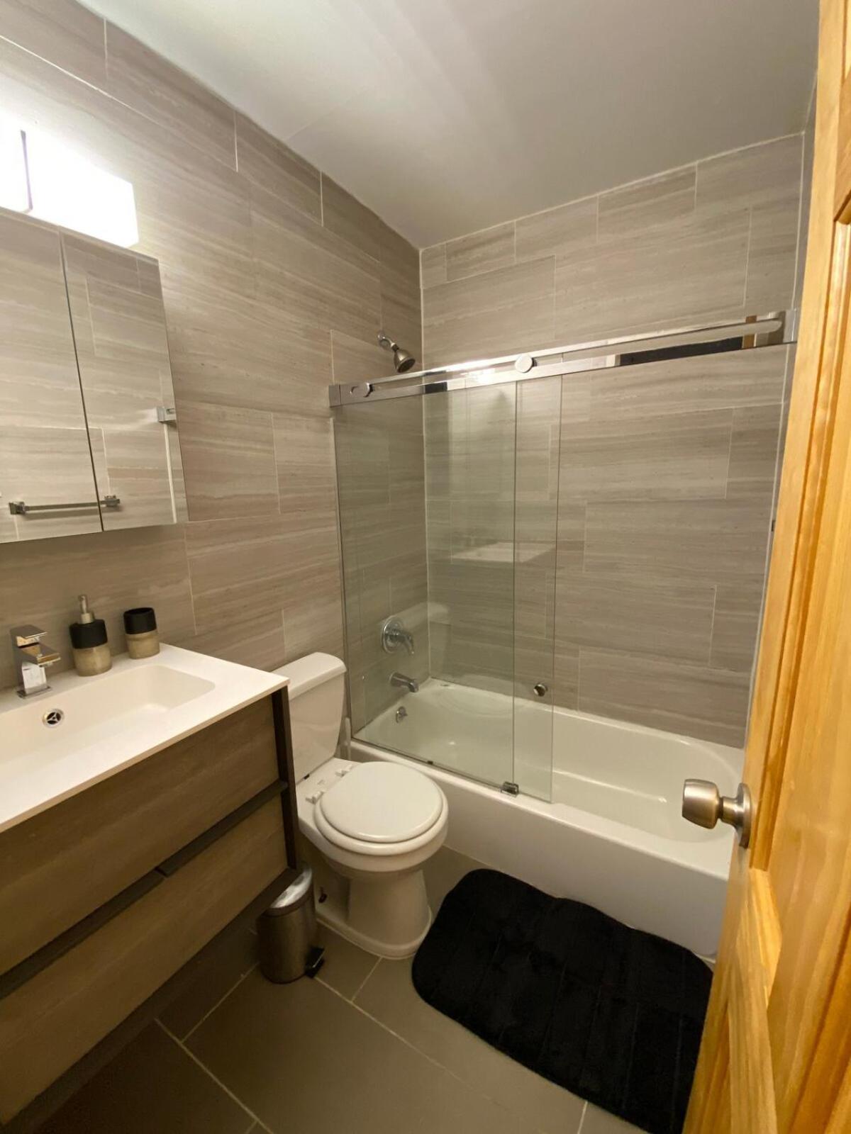 Appartement 26-4b Newly Furnished 1br W&d Courtyard
