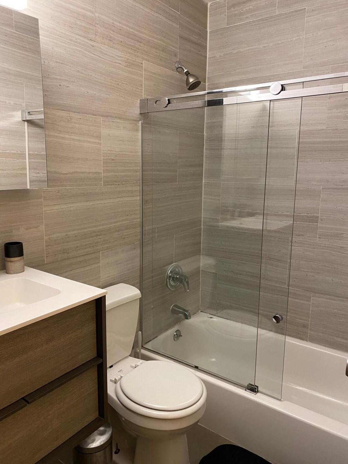 26-4b Newly Furnished 1br W&d Courtyard Appartement New York